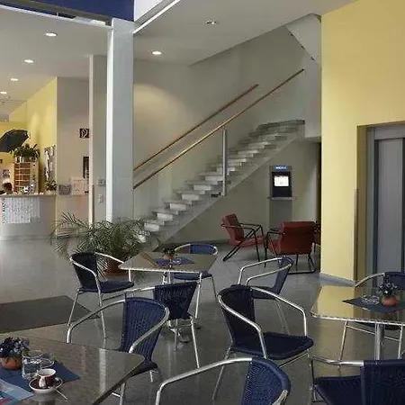 Hotel Allyouneed 3*