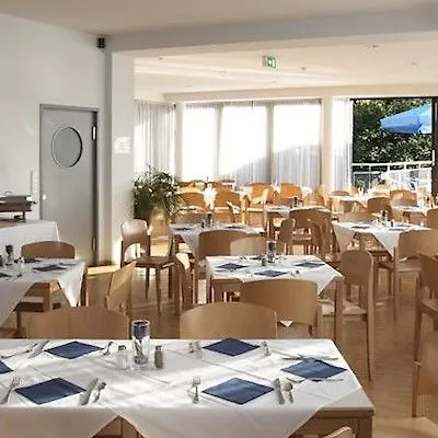 Allyouneed 3* Salzburgo